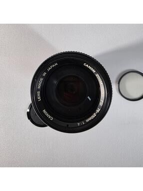 Canon FD 70-210mm f/4 Macro Zoom Lens  Clean Glass Smooth Focus